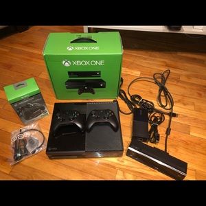 ❌❌ SOLD ❌❌XBOX ONE 500GB